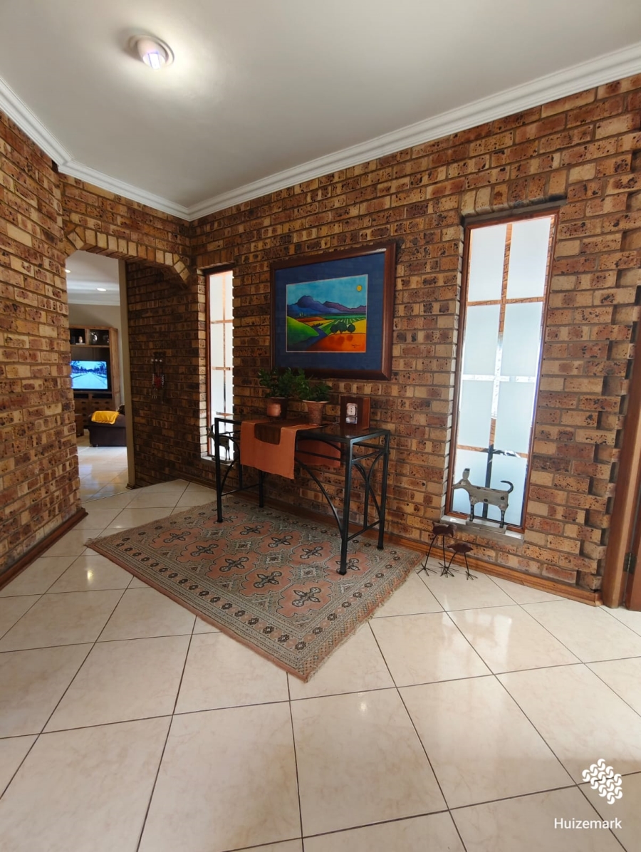 4 Bedroom Property for Sale in Vaalpark Free State